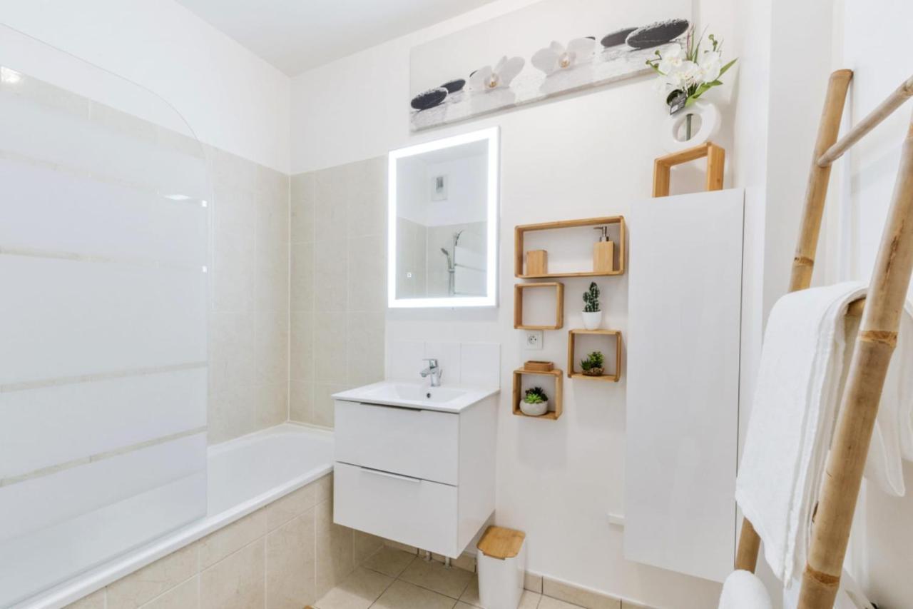 Appartement Des Reves Bleus - Welkeys Montevrain Ngoại thất bức ảnh
